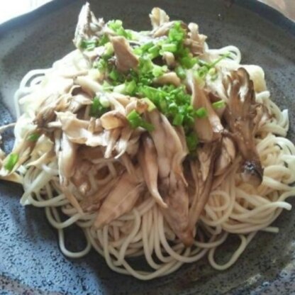 早速りピ!今日は冷麦と一緒に頂きました。本当に美味! 明日は素麺でw助かってます!